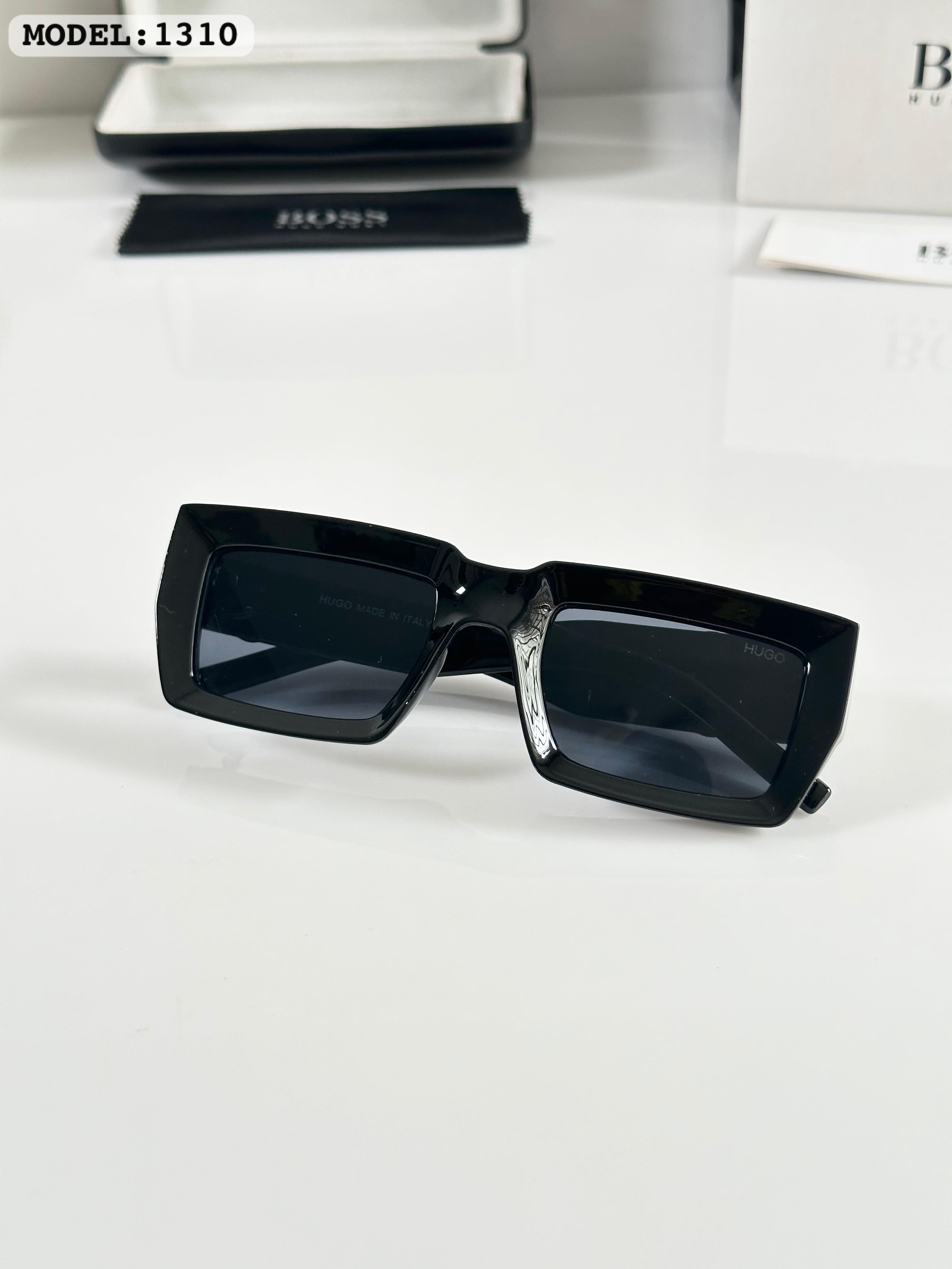 Hugo Boss 1310 Black White