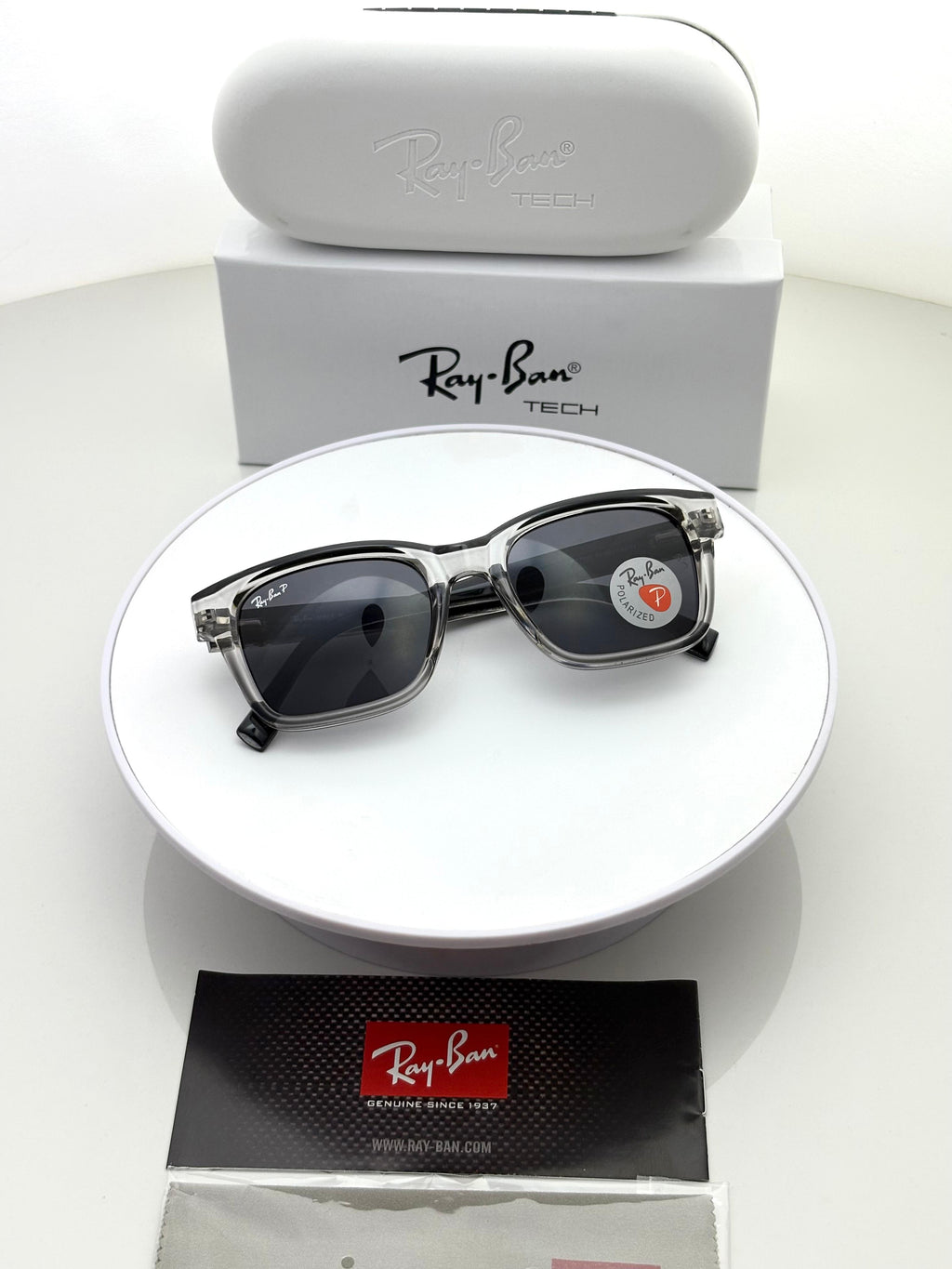 Ray Ban 7701 Grey Black
