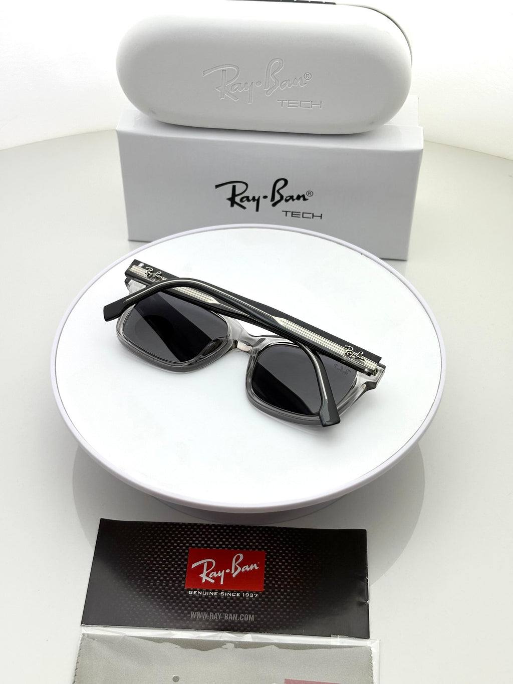 Ray Ban 7701 Grey Black