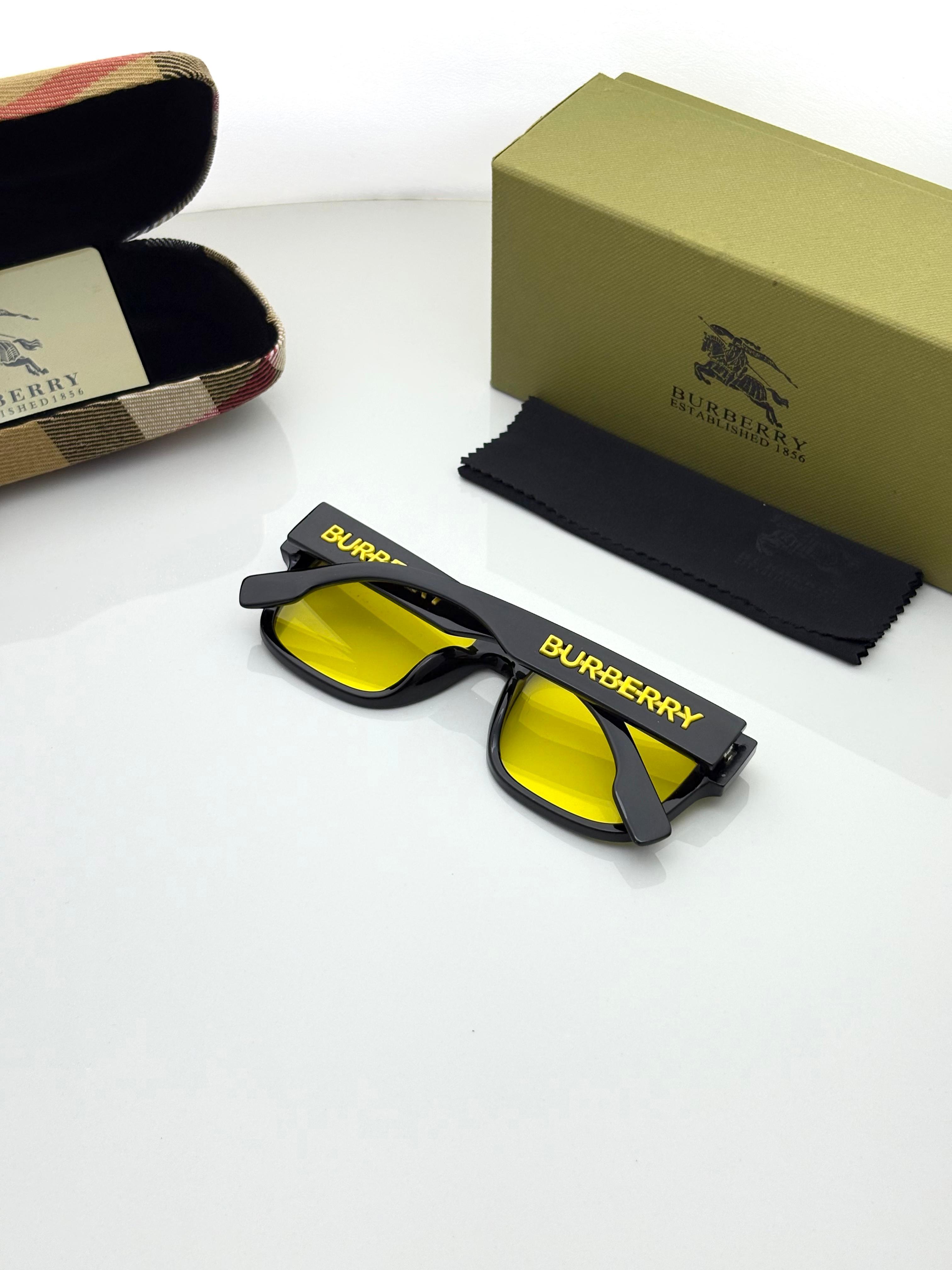 Burberry 4358 Yellow Black