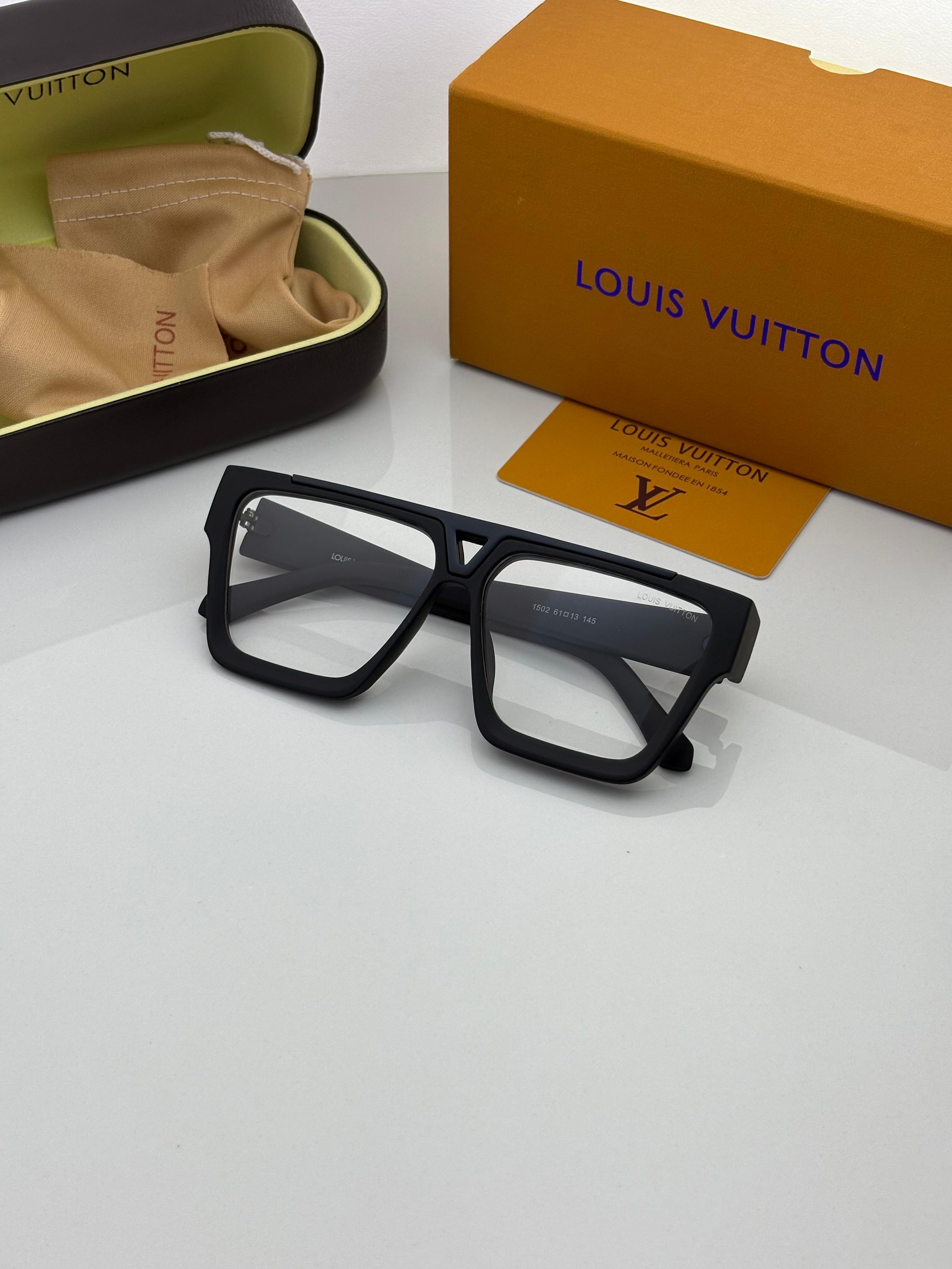 Louis Vuitton 1502 Frame