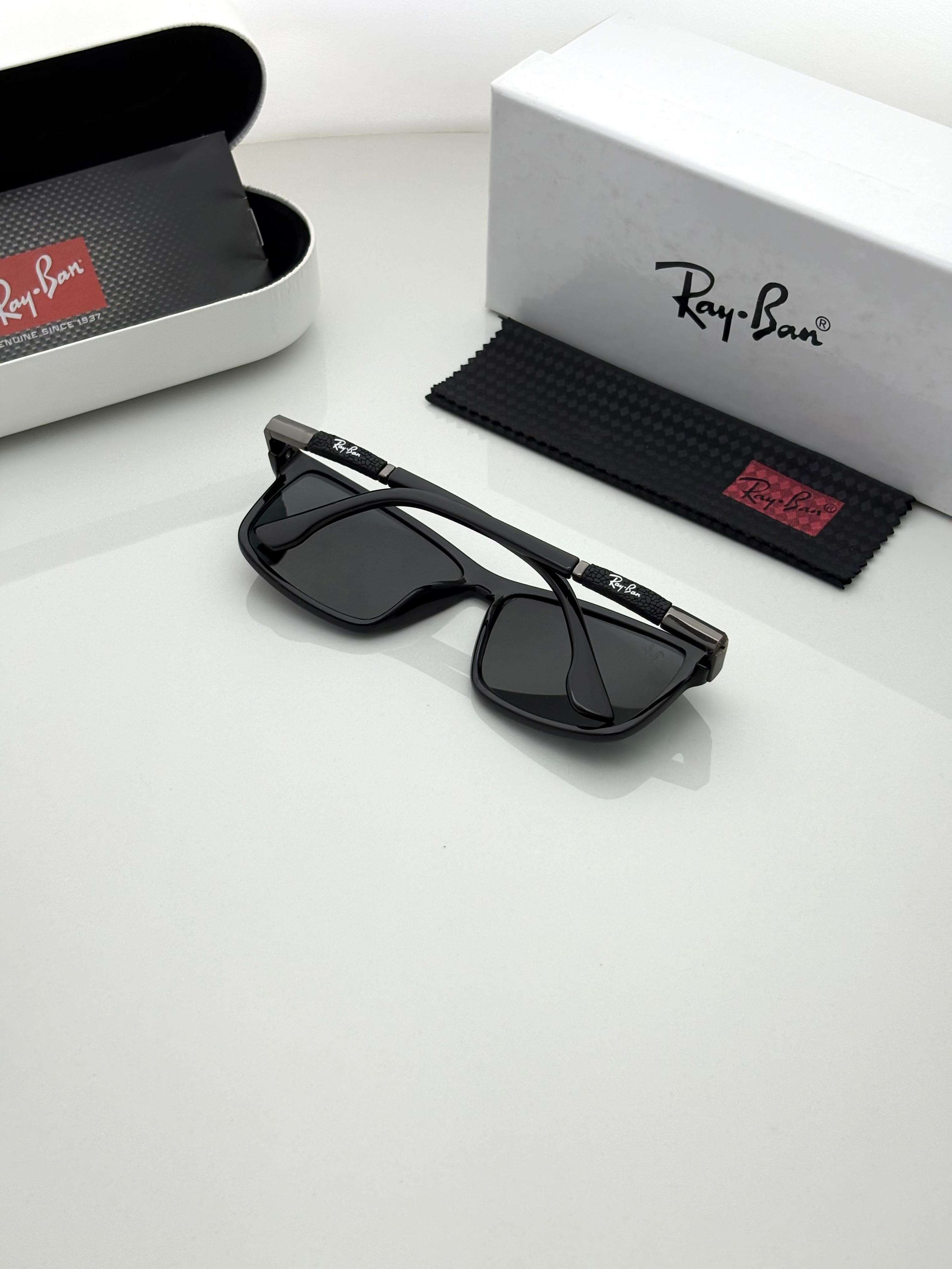 Ray Ban 4228 Black