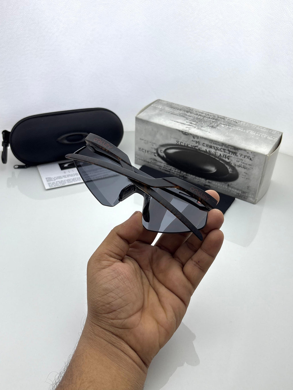Oakley 4929 Black