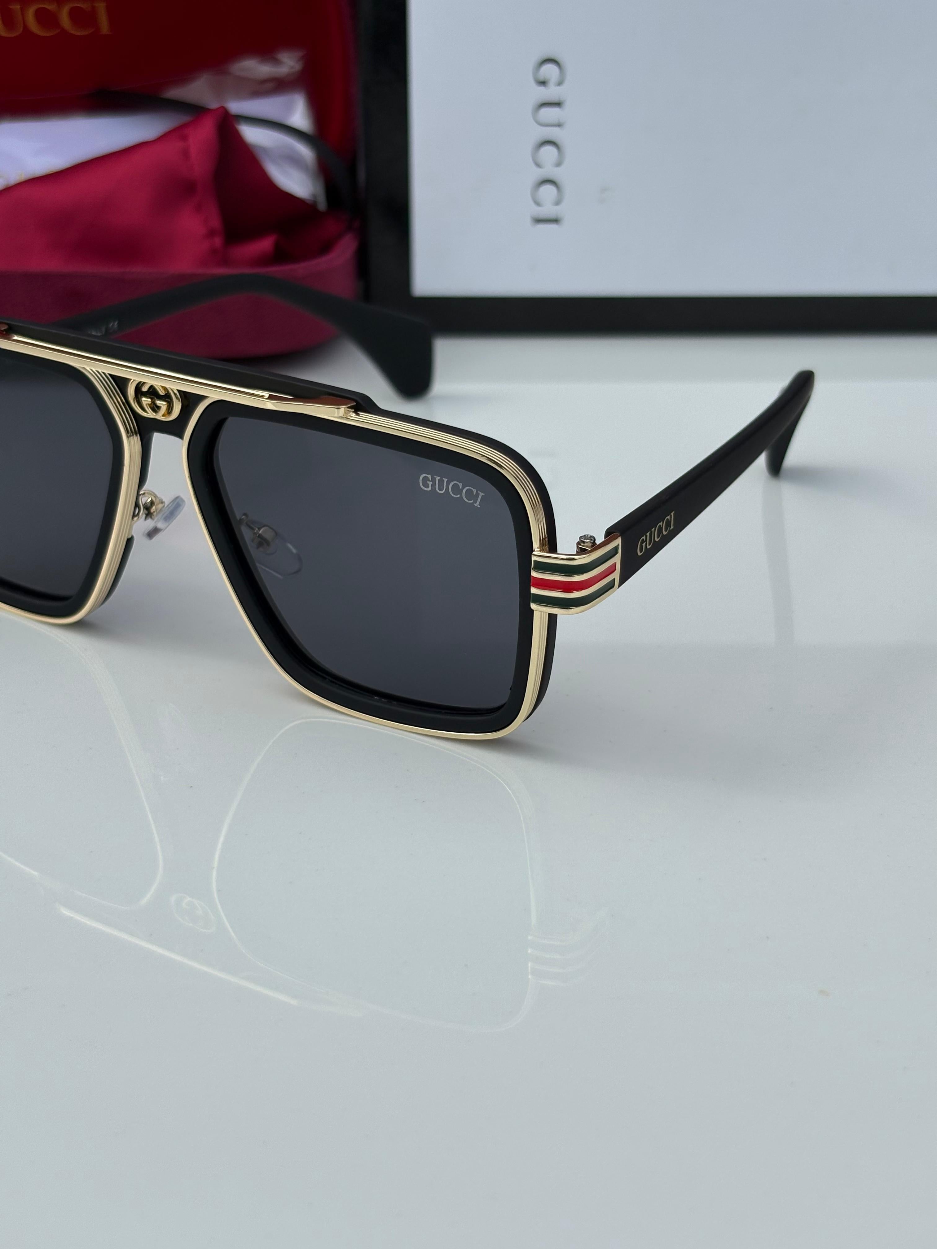Gucci 1295 Gold Black