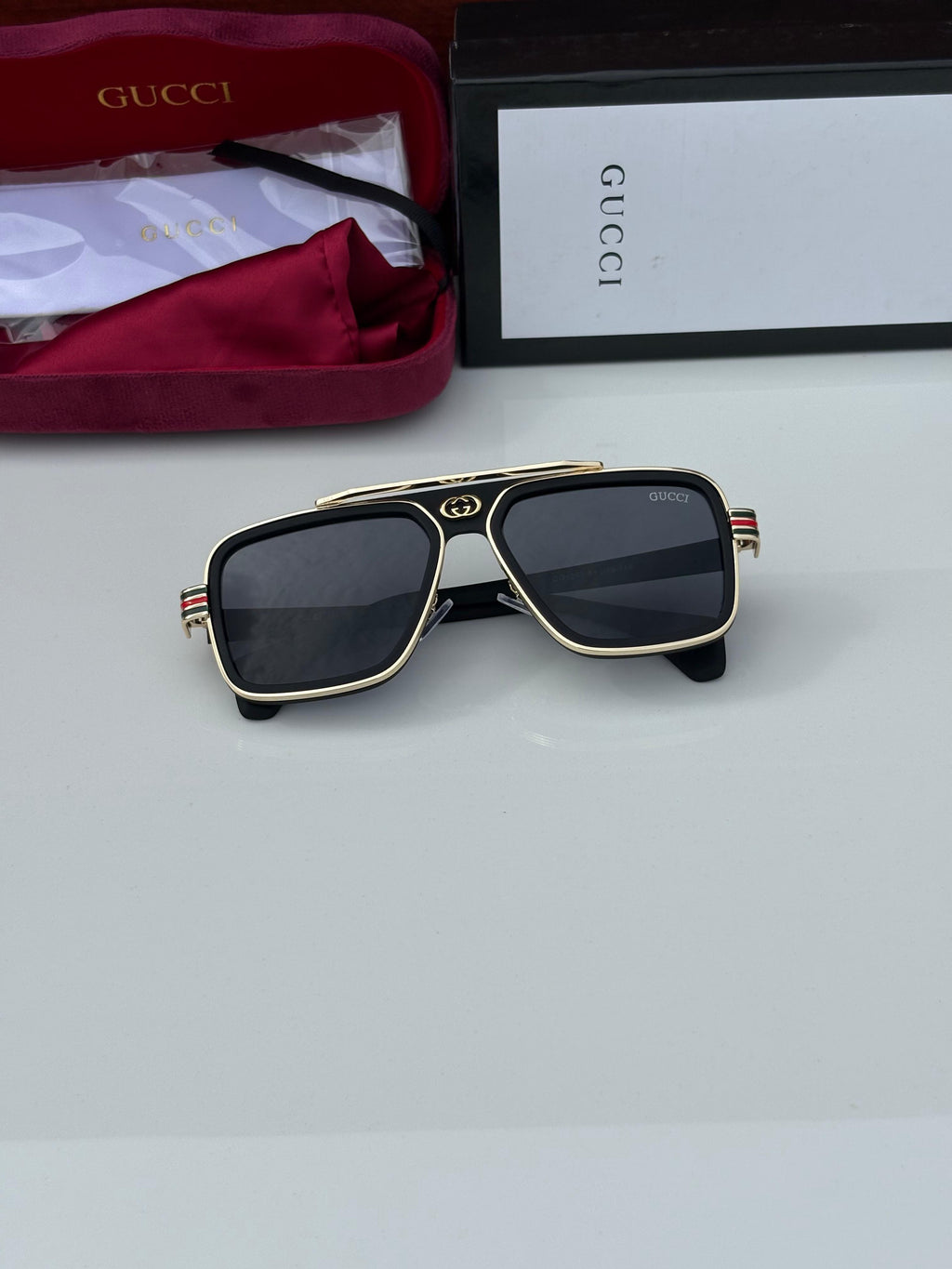 Gucci 1295 Gold Black