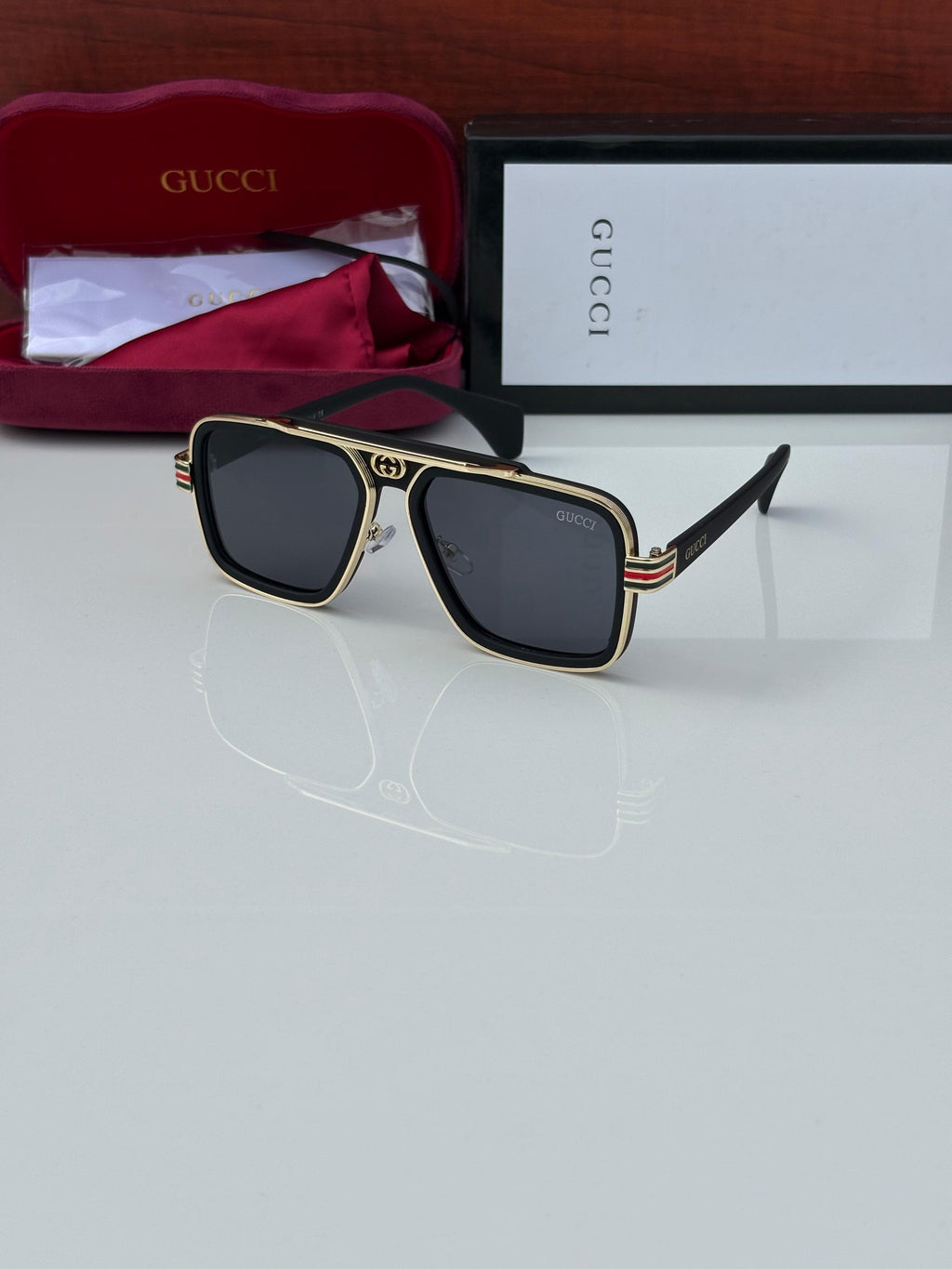 Gucci 1295 Gold Black
