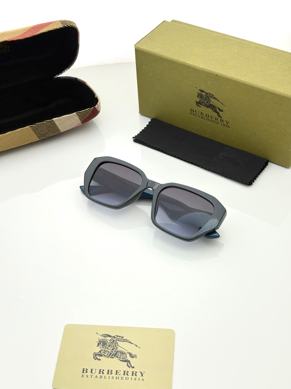 Burberry 3354 Green Blue Shaded