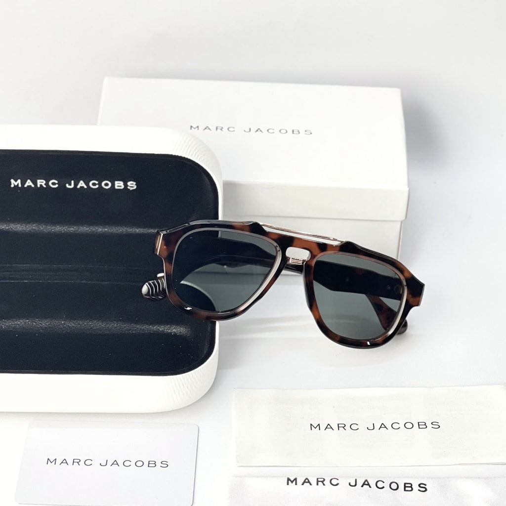 Marc Jacobs 18219 Tiger Green