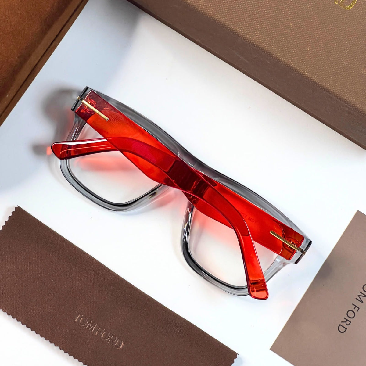Tomford 259 Grey Orange Plano