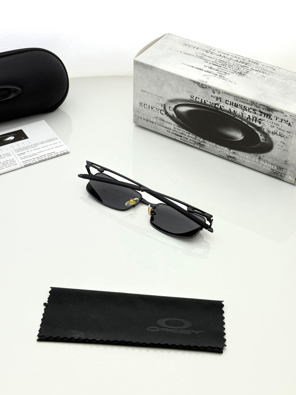 Oakley 24015 Black