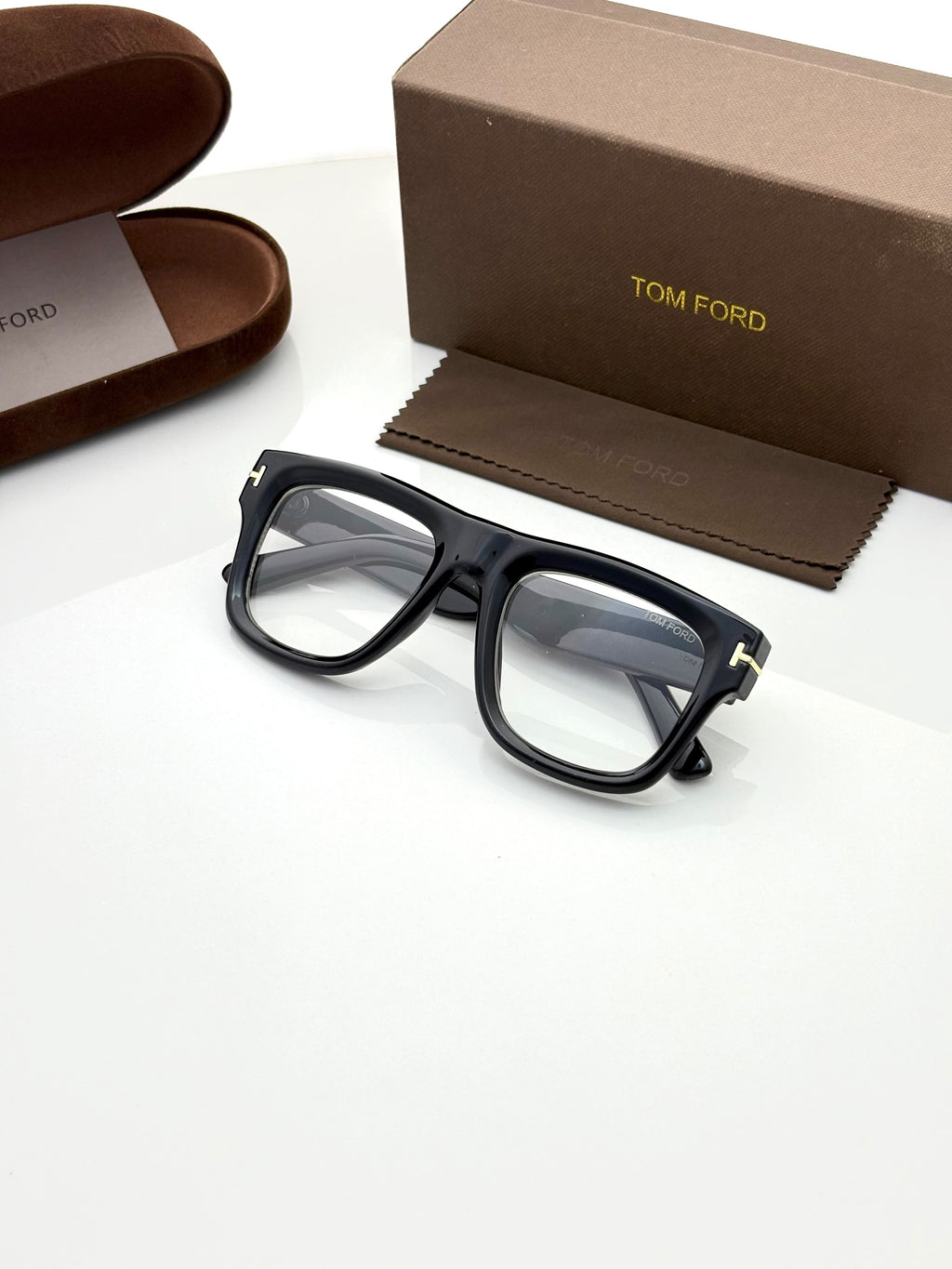 Tom Ford 259 Black Plano