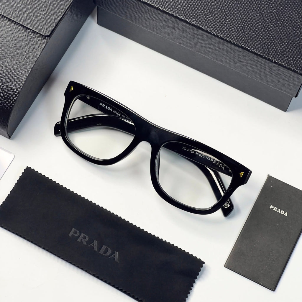 Prada 125 Black Plano