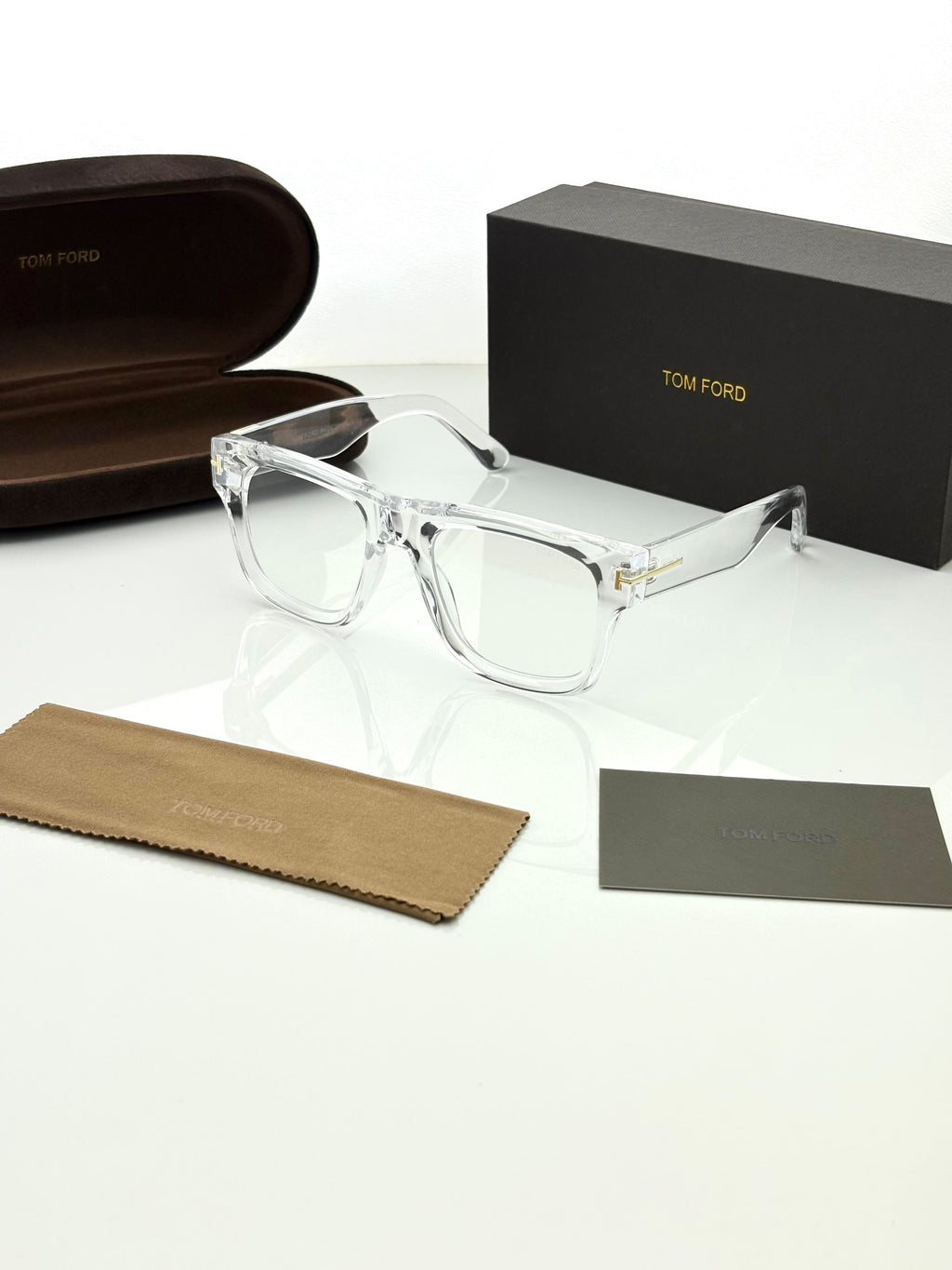 Tom Ford 259 Transparent