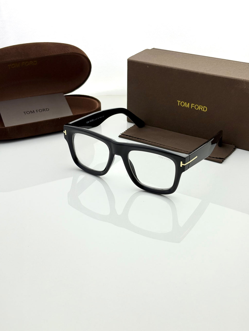 Tom Ford 259 Black Plano