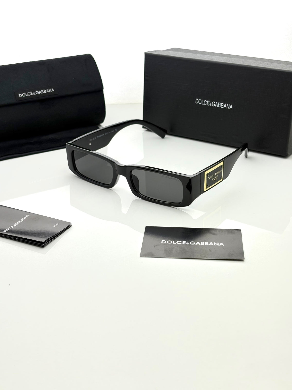 Dolce & Gabbana  23013 Black