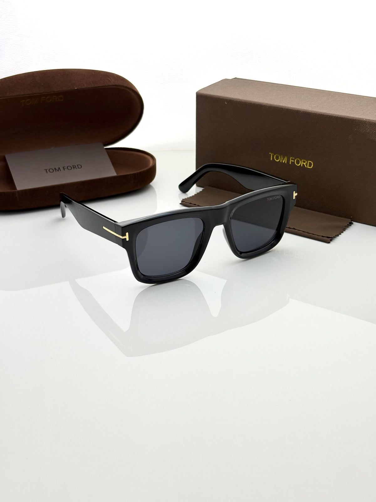 Tom Ford 259 Black