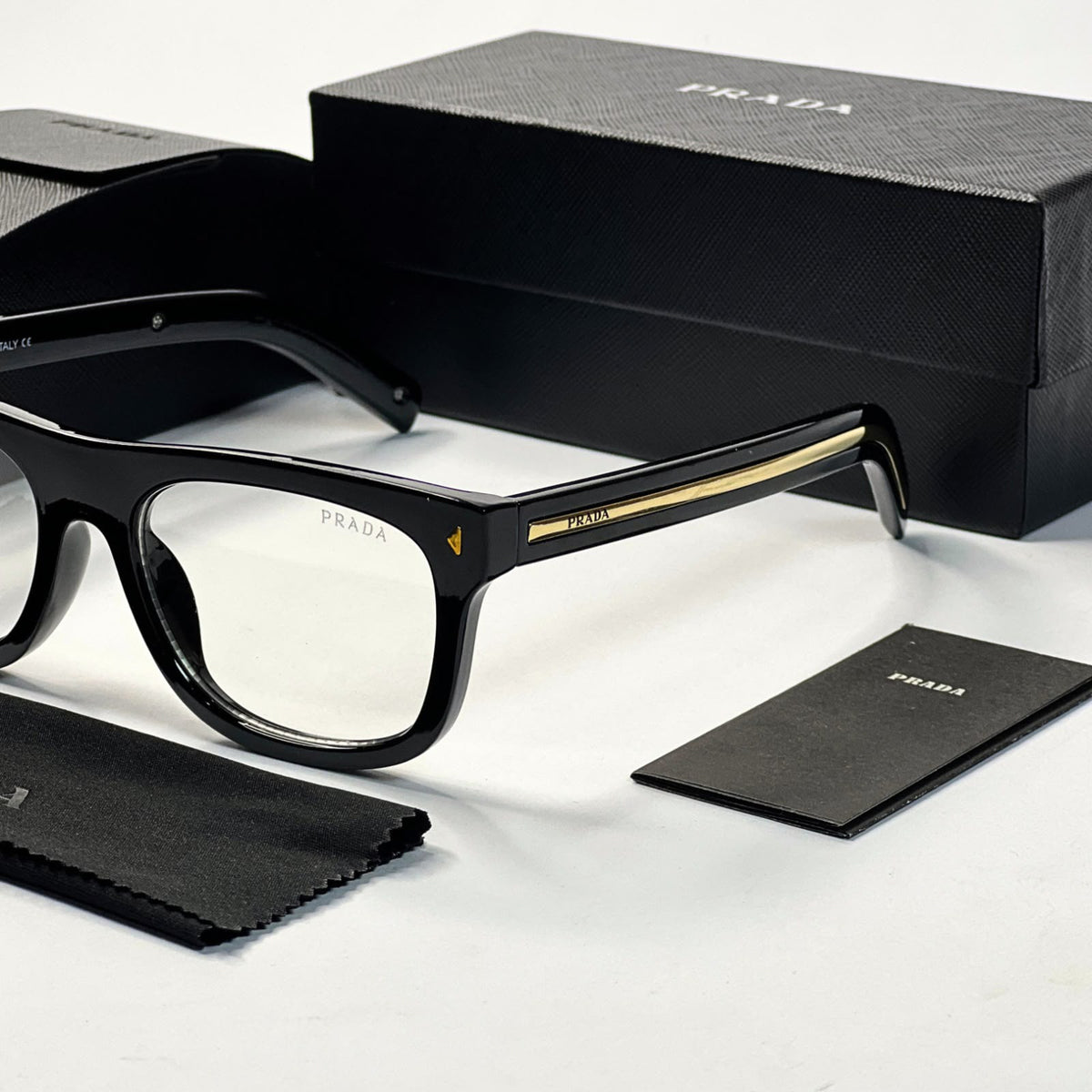 Prada 125 Black Plano